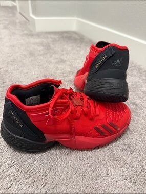 Adidas DON Issue# 4 Future of Fast Red/Black Basketball Shoes Big Kids Size 2